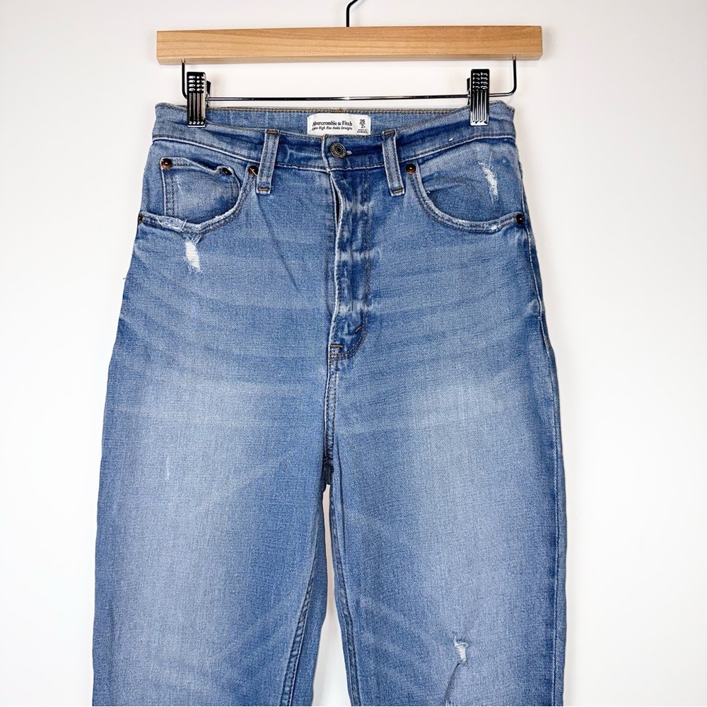 A&F Curve Love Ultra High Rise Ankle Straight in Medium Blue Wash 26 - Picture 4 of 11